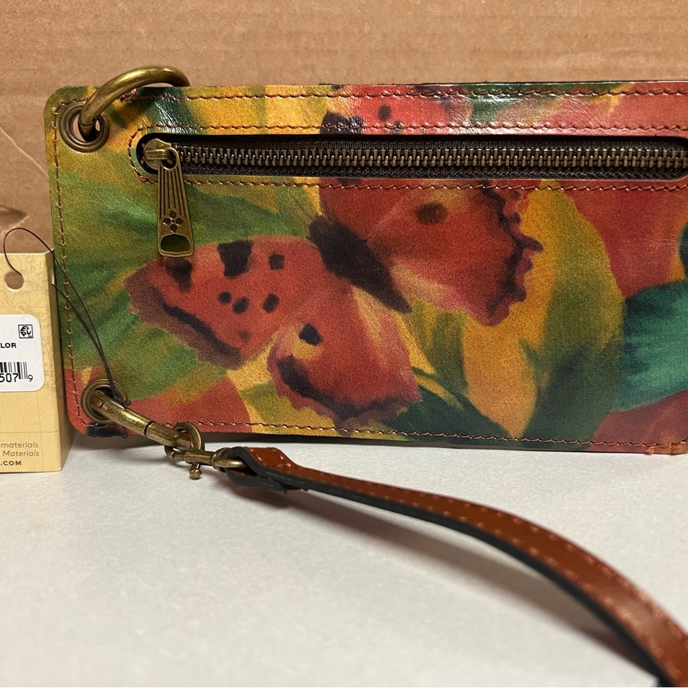 Patricia Nash crossbody wallet with phone holder. - Picture 3 of 6